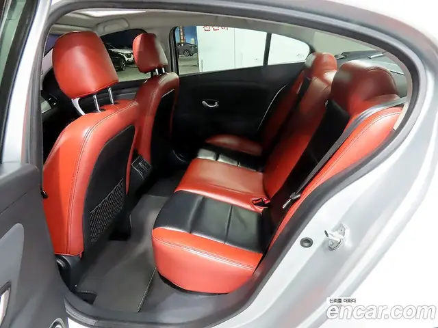 Renault (Samsung) SM3 2010 1.6 автомат (гидро), миниатюра 12