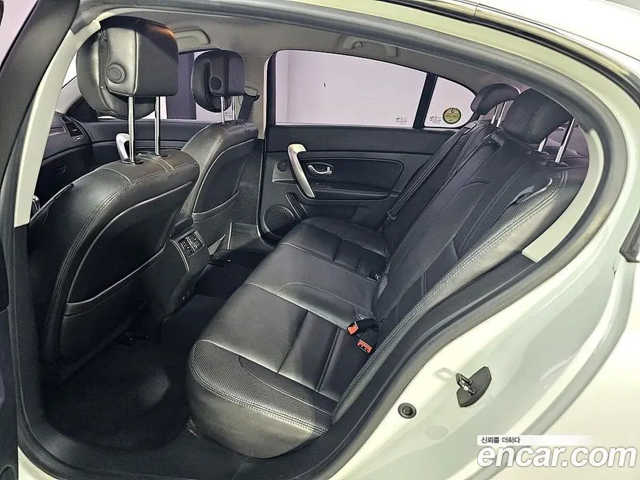 Renault (Samsung) SM5 2013 2.0 автомат (гидро), фото 9 Renault (Samsung) SM5 2013 2.0 автомат (гидро), фото 9