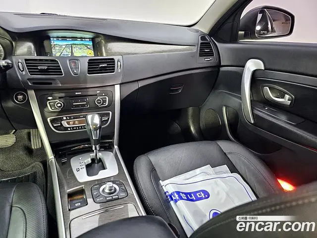 Renault (Samsung) SM5 2013 2.0 автомат (гидро), миниатюра 10 Renault (Samsung) SM5 2013 2.0 автомат (гидро), миниатюра 10