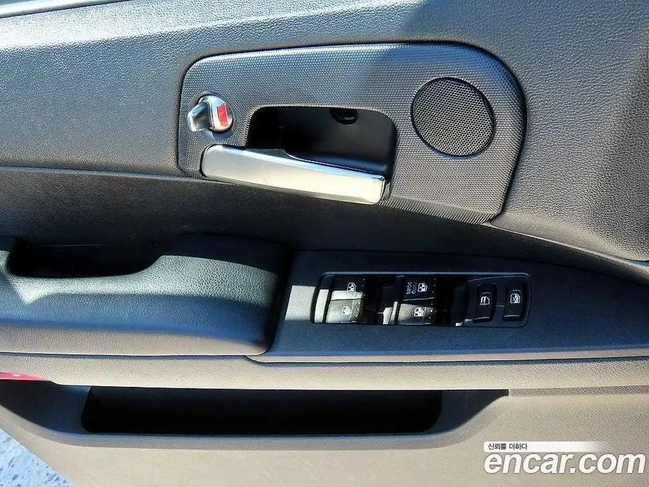 SsangYong Korando 2015 2.0 автомат (гидро), фото 11