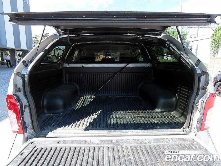 SsangYong Korando 2015 2.0 автомат (гидро), фото 15