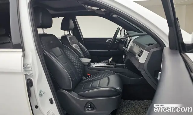 SsangYong Rexton 2022 2.2 автомат (гидро), миниатюра 12