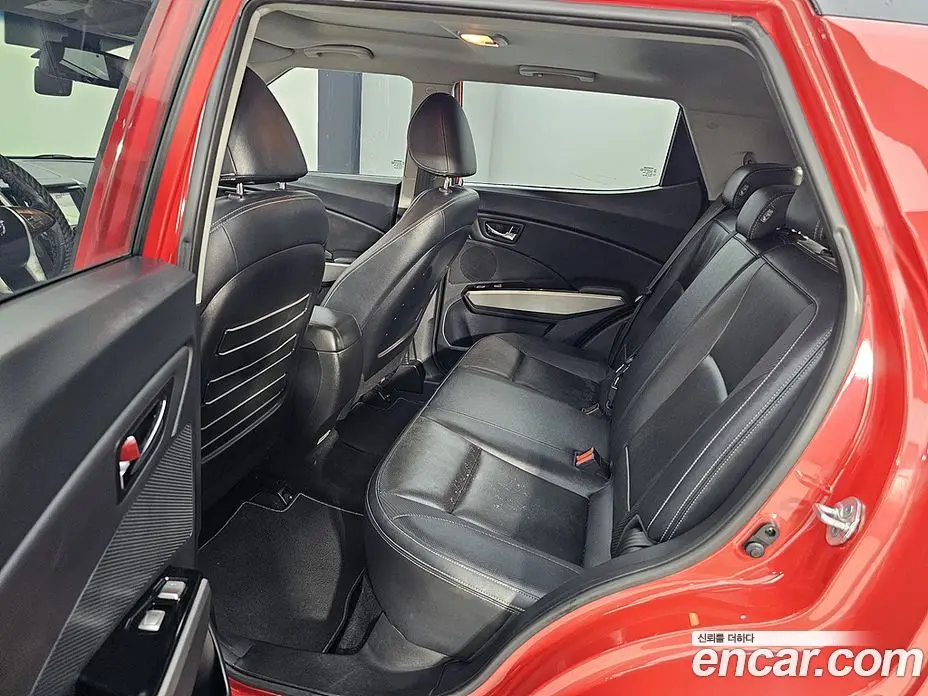 SsangYong TIBOLI 2015 1.6 автомат (гидро), фото 9 SsangYong TIBOLI 2015 1.6 автомат (гидро), фото 9