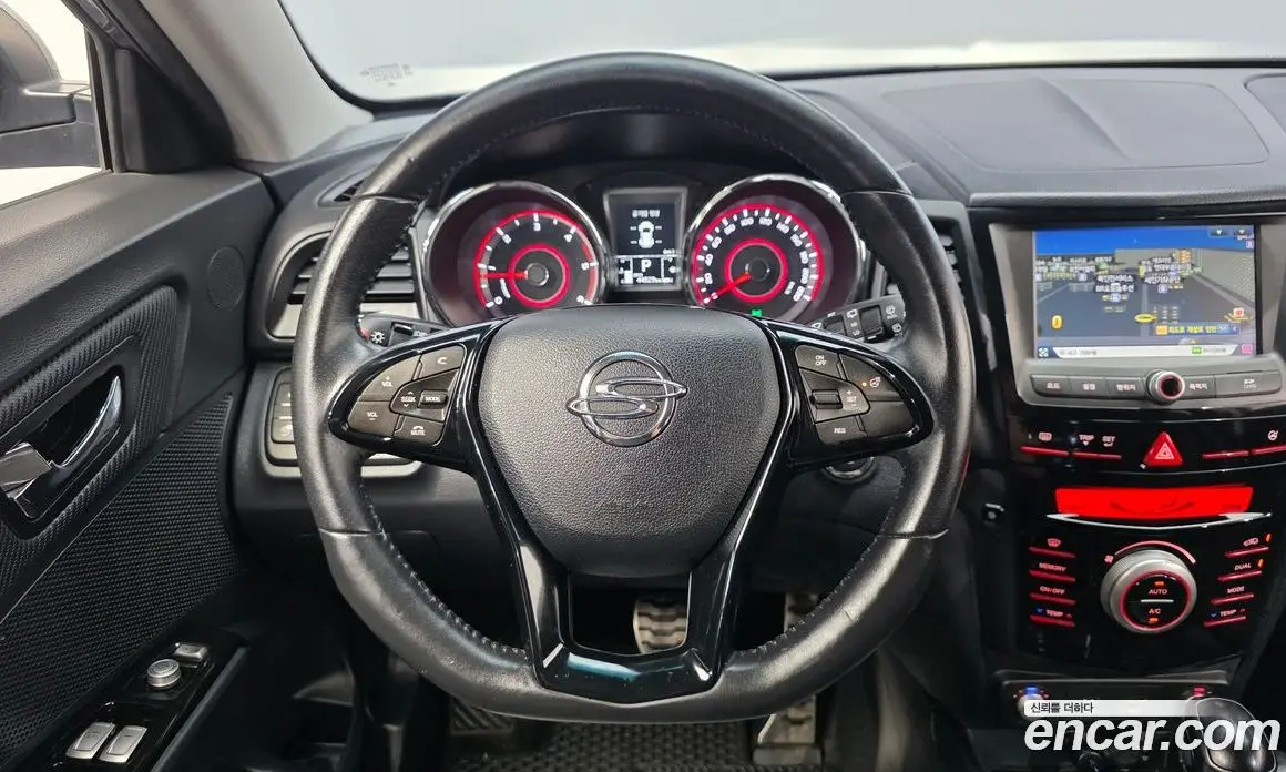 SsangYong TIBOLI 2016 1.6 автомат (гидро), фото 13