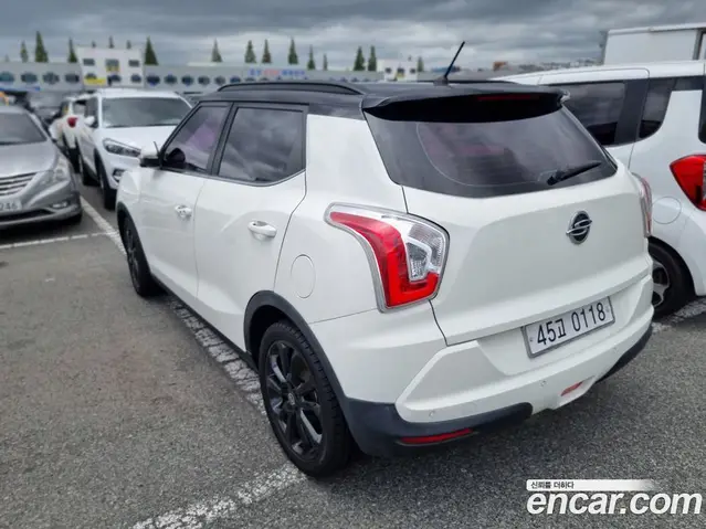 SsangYong TIBOLI 2016 1.6 автомат (гидро), миниатюра 2