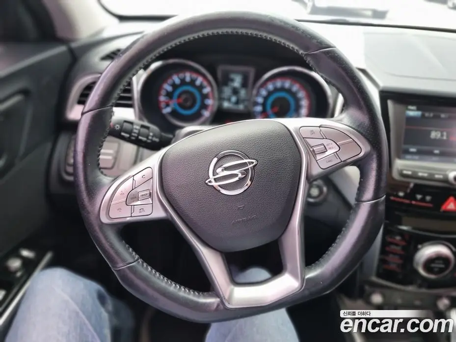 SsangYong TIBOLI 2016 1.6 автомат (гидро), фото 17