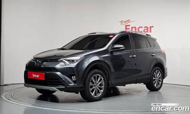 Toyota RAV4, 2018, 166 452 км Toyota RAV4, 2018, 166 452 км
