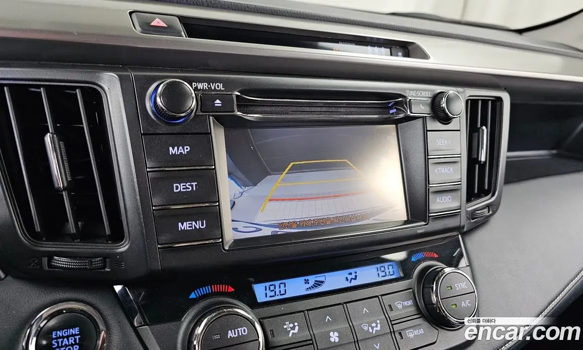 Toyota RAV4 2018 2.5 автомат (гидро), фото 15