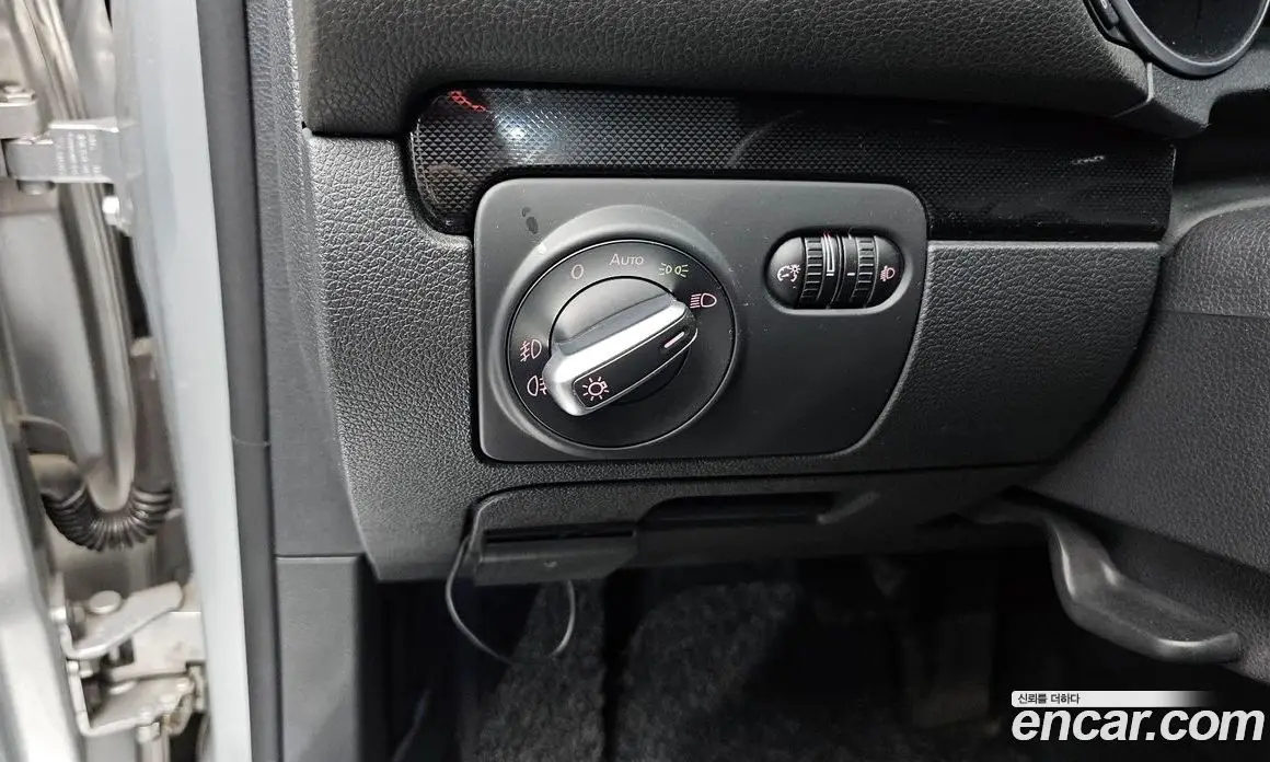 Volkswagen Golf 2011 2.0 автомат (гидро), фото 17 Volkswagen Golf 2011 2.0 автомат (гидро), фото 17