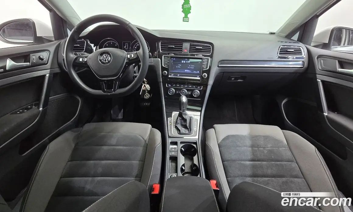 Volkswagen Golf 2014 2.0 автомат (гидро), фото 7 Volkswagen Golf 2014 2.0 автомат (гидро), фото 7