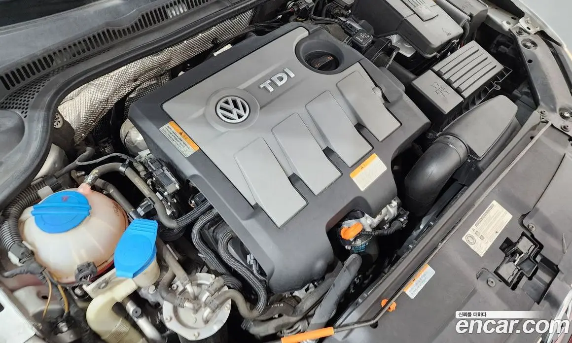 Volkswagen Jetta 2013 1.6 автомат (гидро), фото 6 Volkswagen Jetta 2013 1.6 автомат (гидро), фото 6
