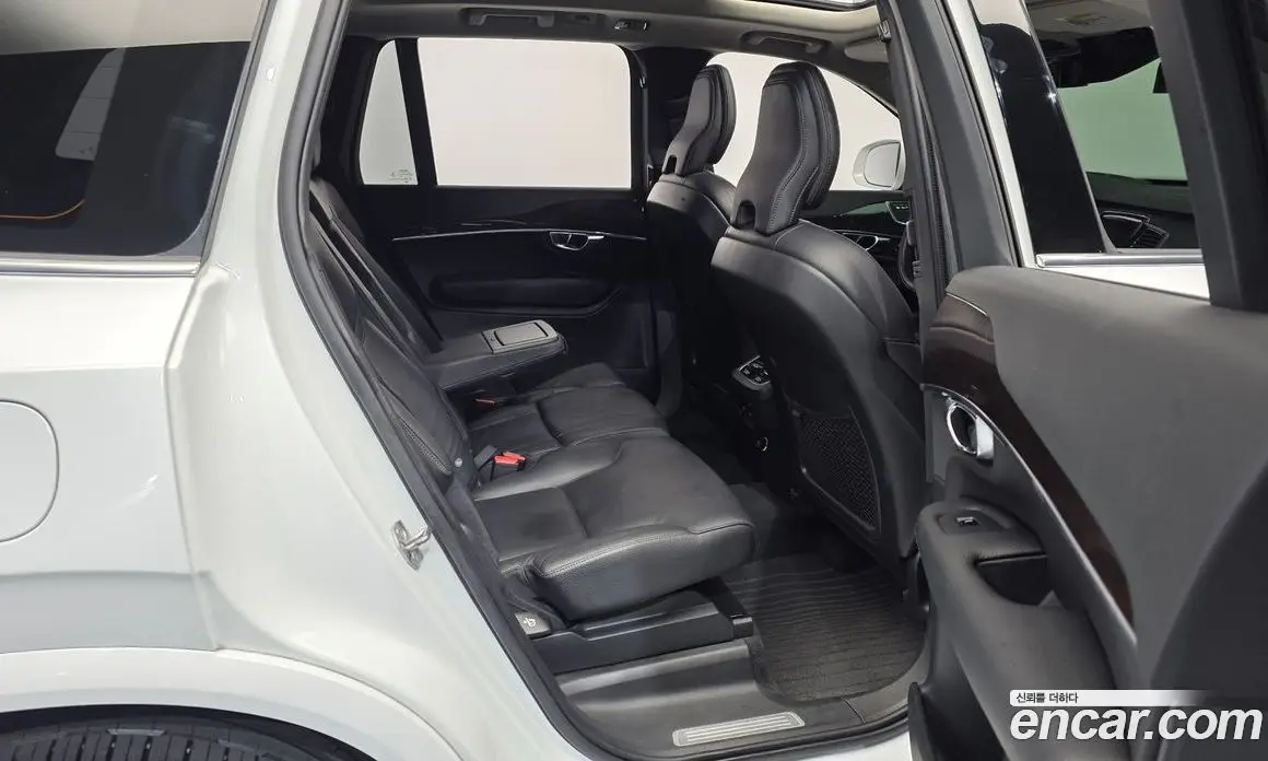 Volvo XC90 2018 2.0 автомат (гидро), фото 12 Volvo XC90 2018 2.0 автомат (гидро), фото 12