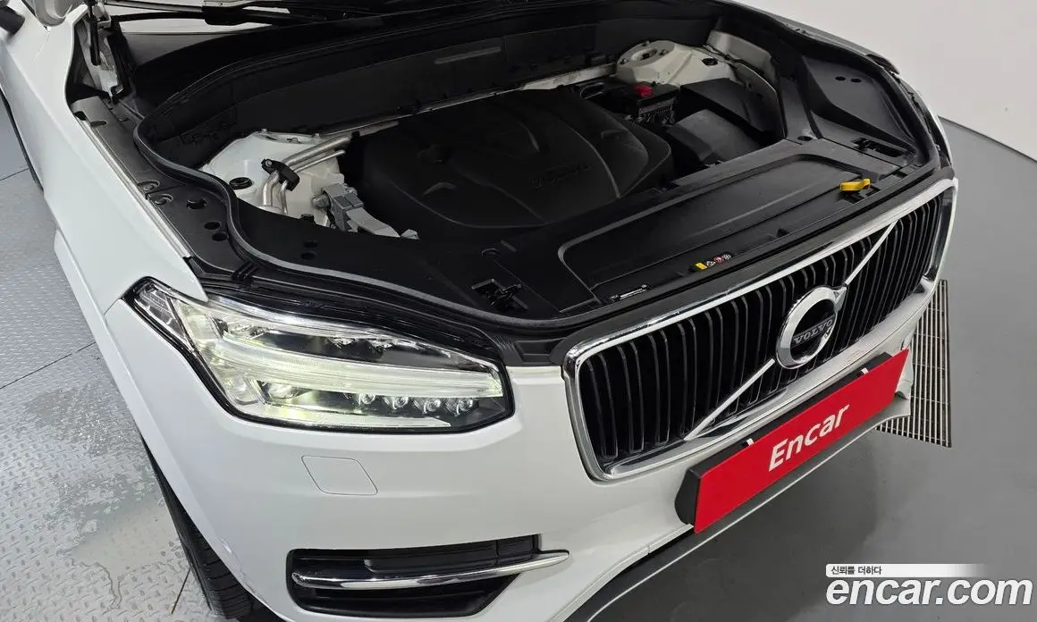 Volvo XC90 2018 2.0 автомат (гидро), фото 6 Volvo XC90 2018 2.0 автомат (гидро), фото 6
