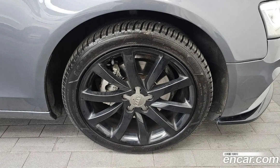 Audi A4 2014 2.0 автомат (гидро), фото 5 Audi A4 2014 2.0 автомат (гидро), фото 5