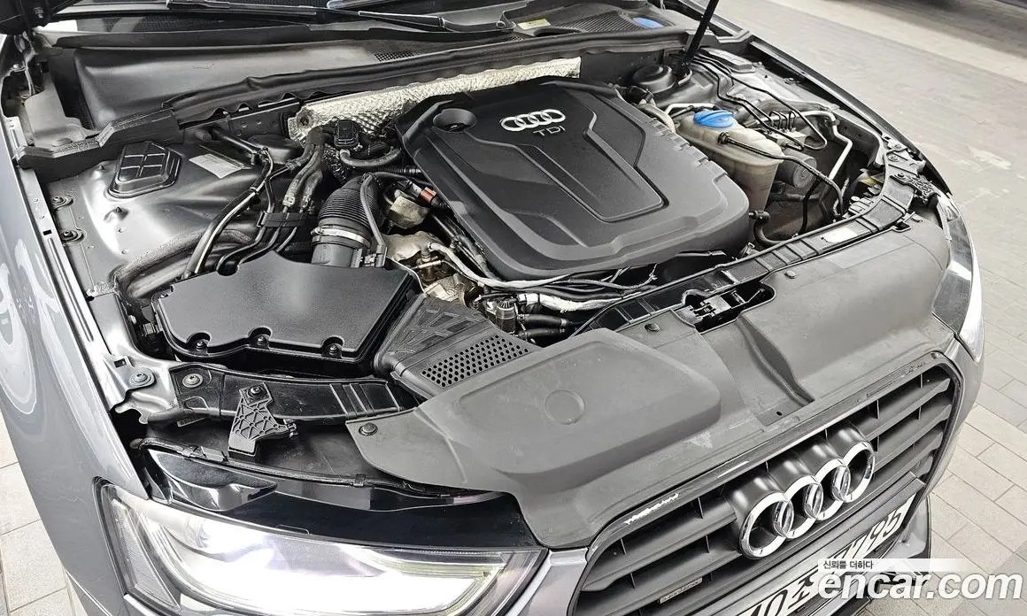 Audi A4 2014 2.0 автомат (гидро), фото 6 Audi A4 2014 2.0 автомат (гидро), фото 6