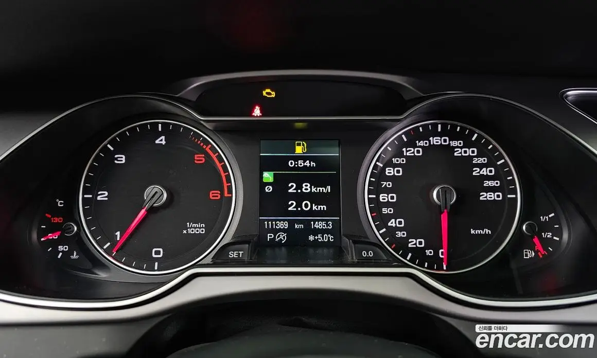 Audi A4 2014 2.0 автомат (гидро), фото 8 Audi A4 2014 2.0 автомат (гидро), фото 8