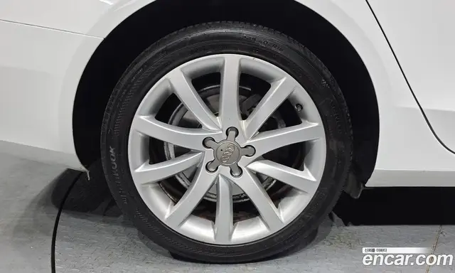 Audi A4 2015 2.0 автомат (гидро), миниатюра 5 Audi A4 2015 2.0 автомат (гидро), миниатюра 5
