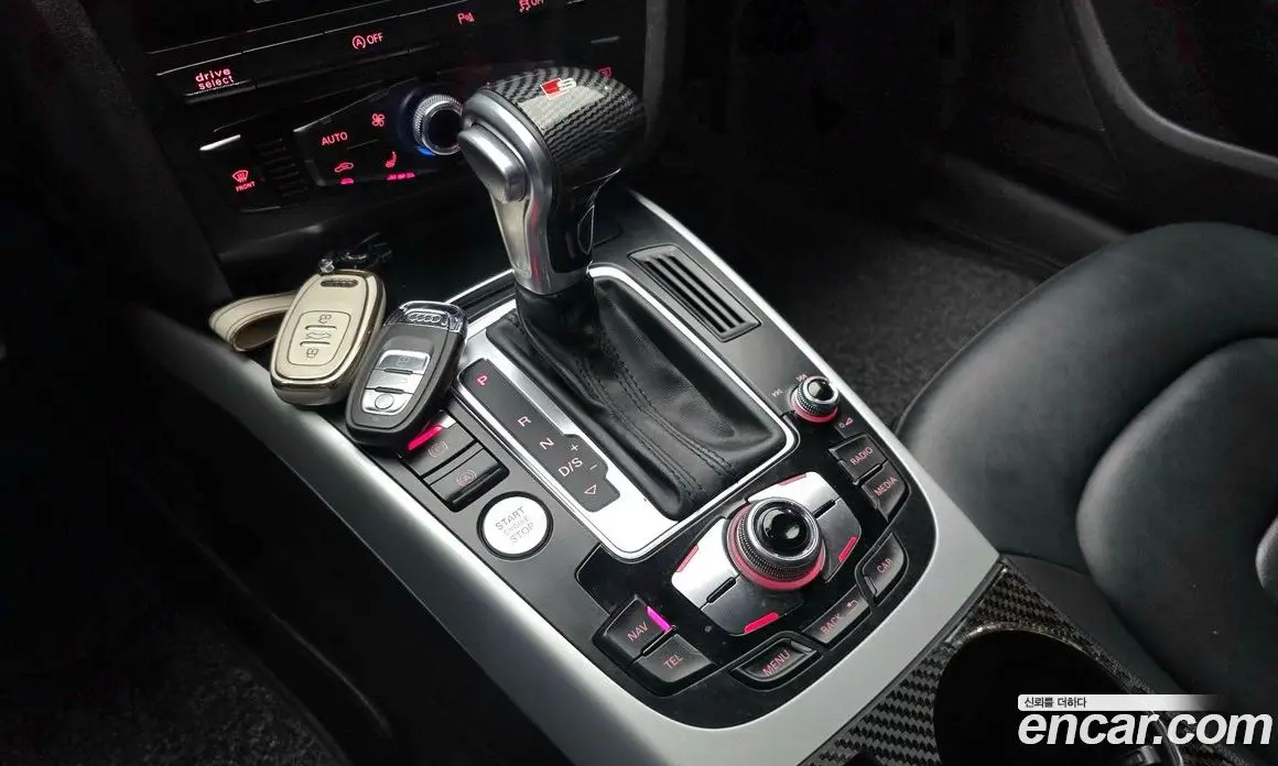 Audi A4 2015 2.0 автомат (гидро), фото 9