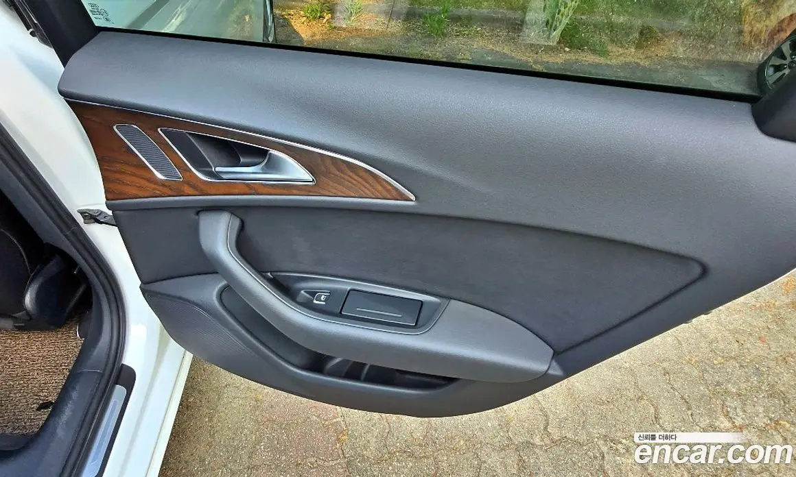 Audi A6 2015 2.0 автомат (гидро), фото 15 Audi A6 2015 2.0 автомат (гидро), фото 15