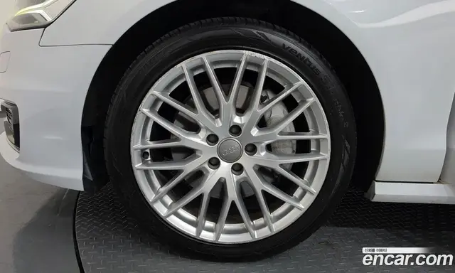 Audi A6 2015 3.0 автомат (гидро), миниатюра 5 Audi A6 2015 3.0 автомат (гидро), миниатюра 5