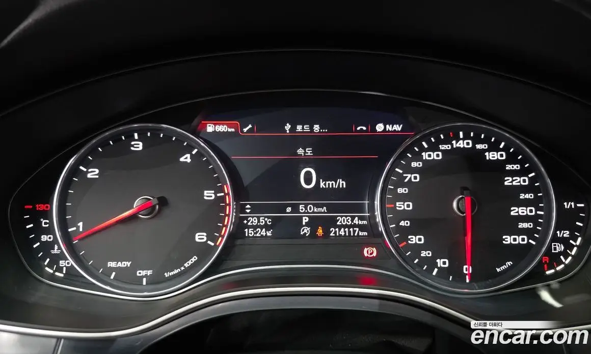 Audi A6 2018 2.0 автомат (гидро), фото 8