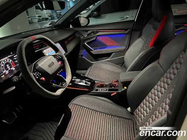 Audi RS3 2025 2.5 автомат (гидро), миниатюра 8