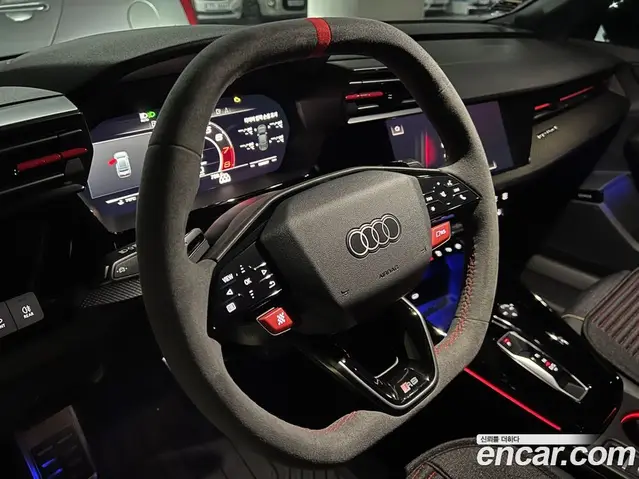 Audi RS3 2025 2.5 автомат (гидро), миниатюра 10