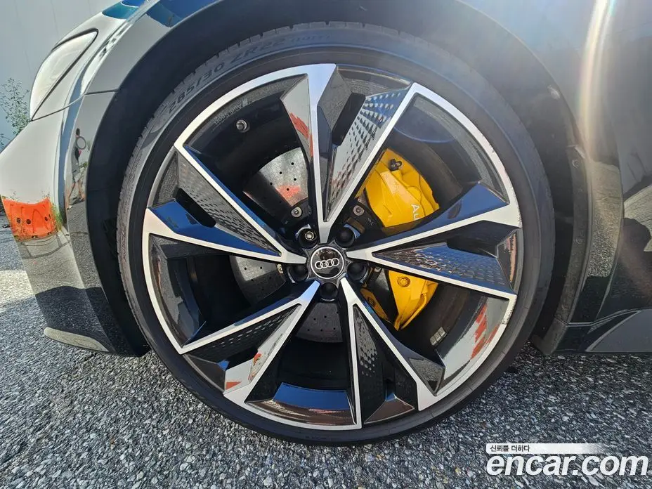 Audi RS7 2021 4.0 автомат (гидро), фото 13