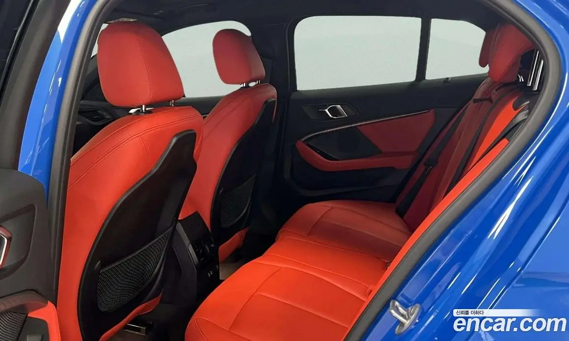 BMW 1 серия 2022 2.0 автомат (гидро), фото 11