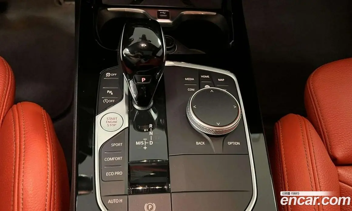 BMW 1 серия 2022 2.0 автомат (гидро), фото 9