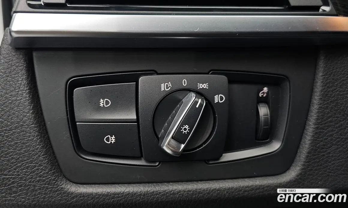 BMW 3 серия 2015 2.0 автомат (гидро), фото 13