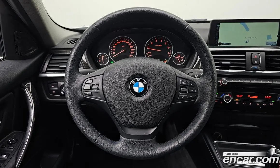 BMW 3 серия 2015 2.0 автомат (гидро), фото 14