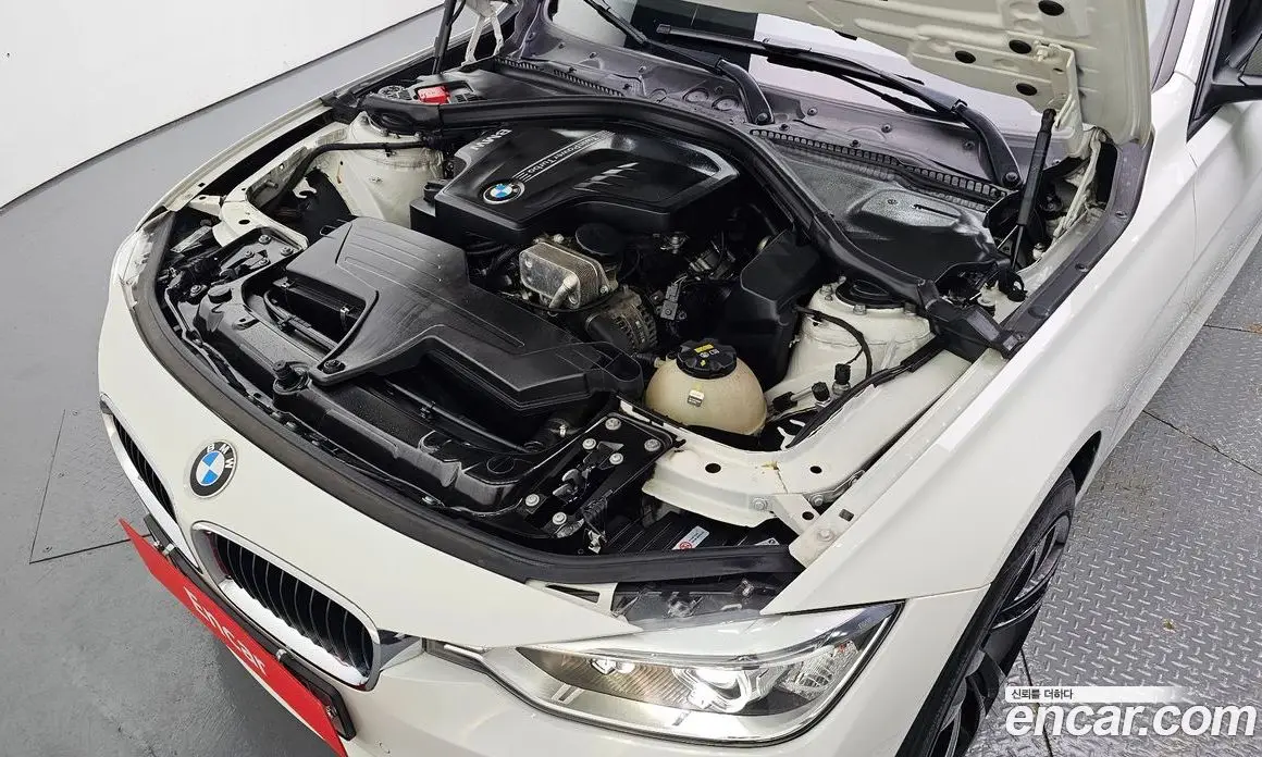 BMW 3 серия 2015 2.0 автомат (гидро), фото 6