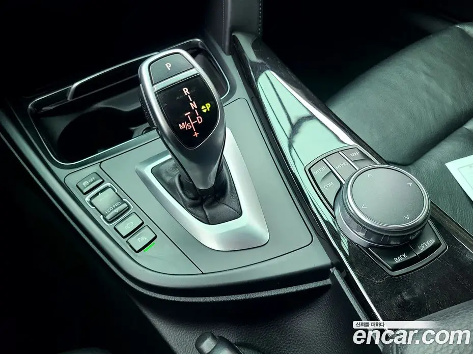 BMW 4 серия 2018 2.0 автомат (гидро), фото 16