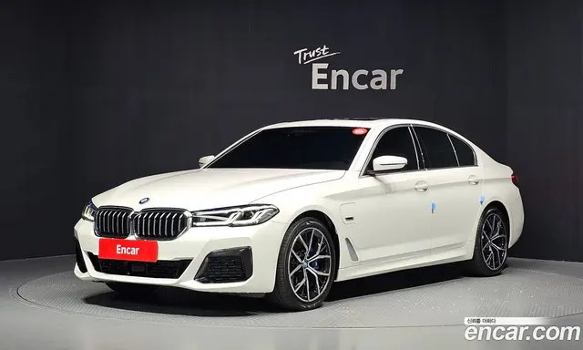 BMW 5 серия, 2022, 74 615 км
