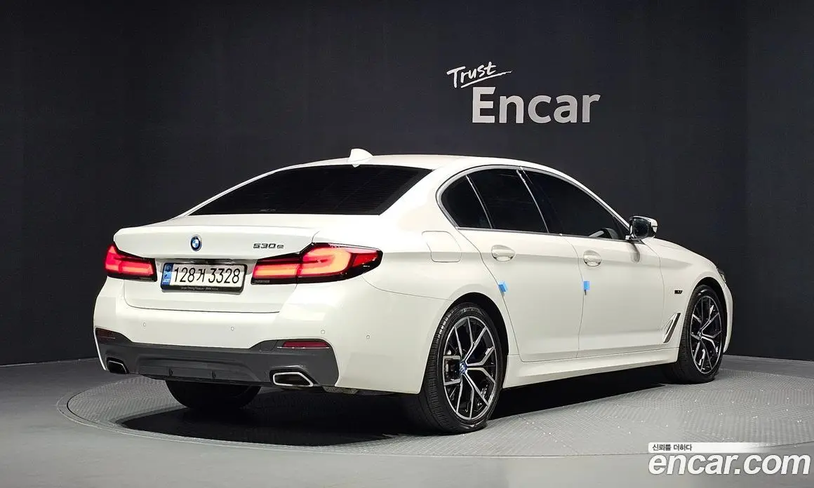 BMW 5 серия 2022 2.0 автомат (гидро), фото 2 BMW 5 серия 2022 2.0 автомат (гидро), фото 2
