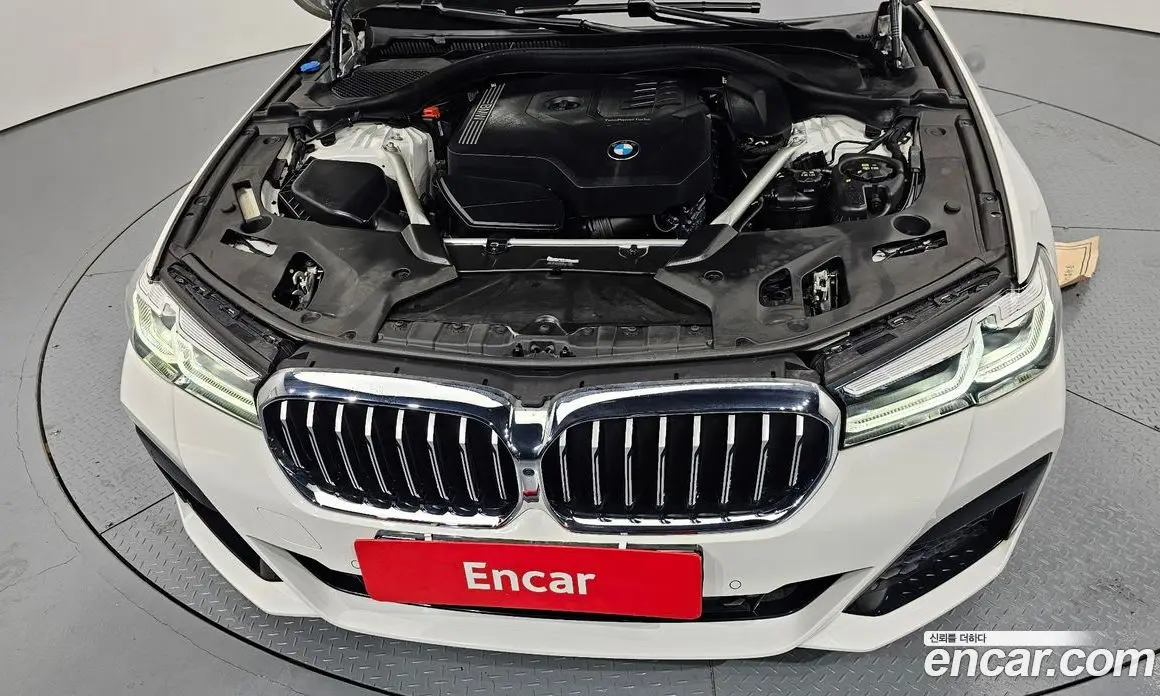 BMW 5 серия 2023 2.0 автомат (гидро), фото 6