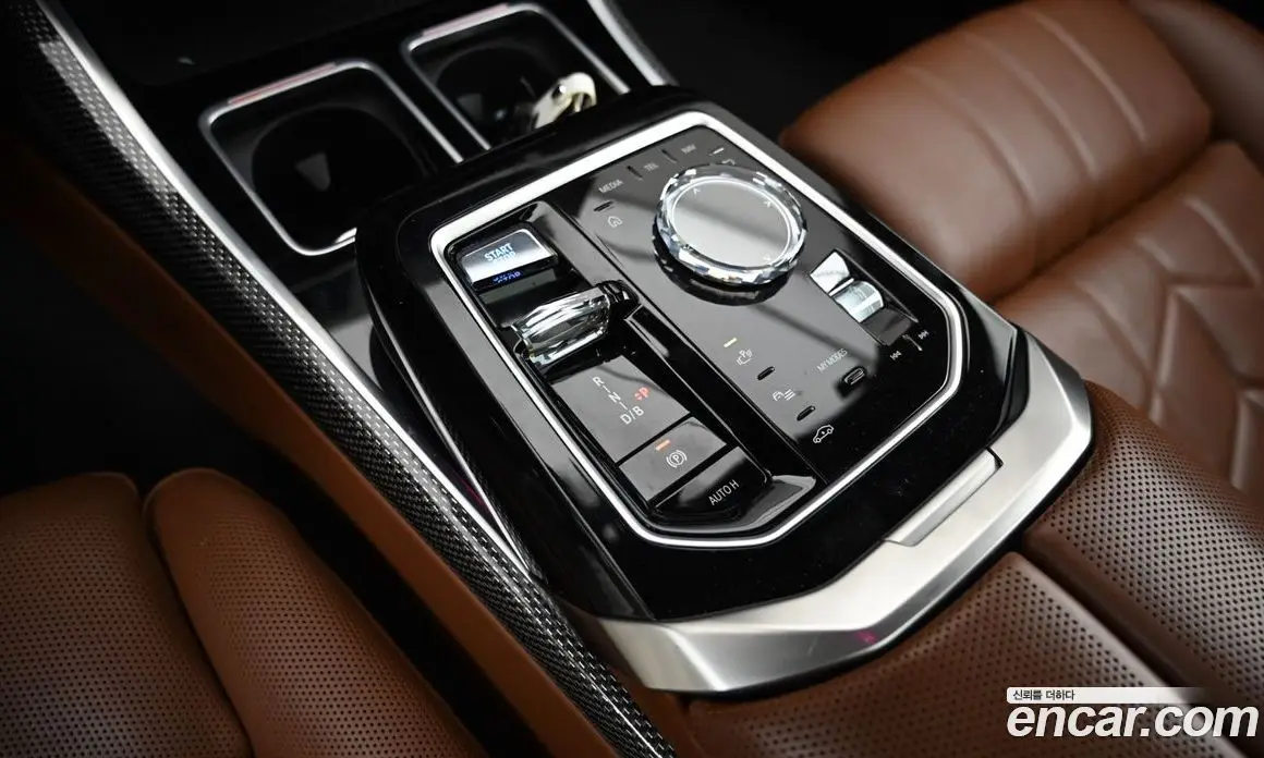 BMW i7 2024 0.3 автомат (гидро), фото 9