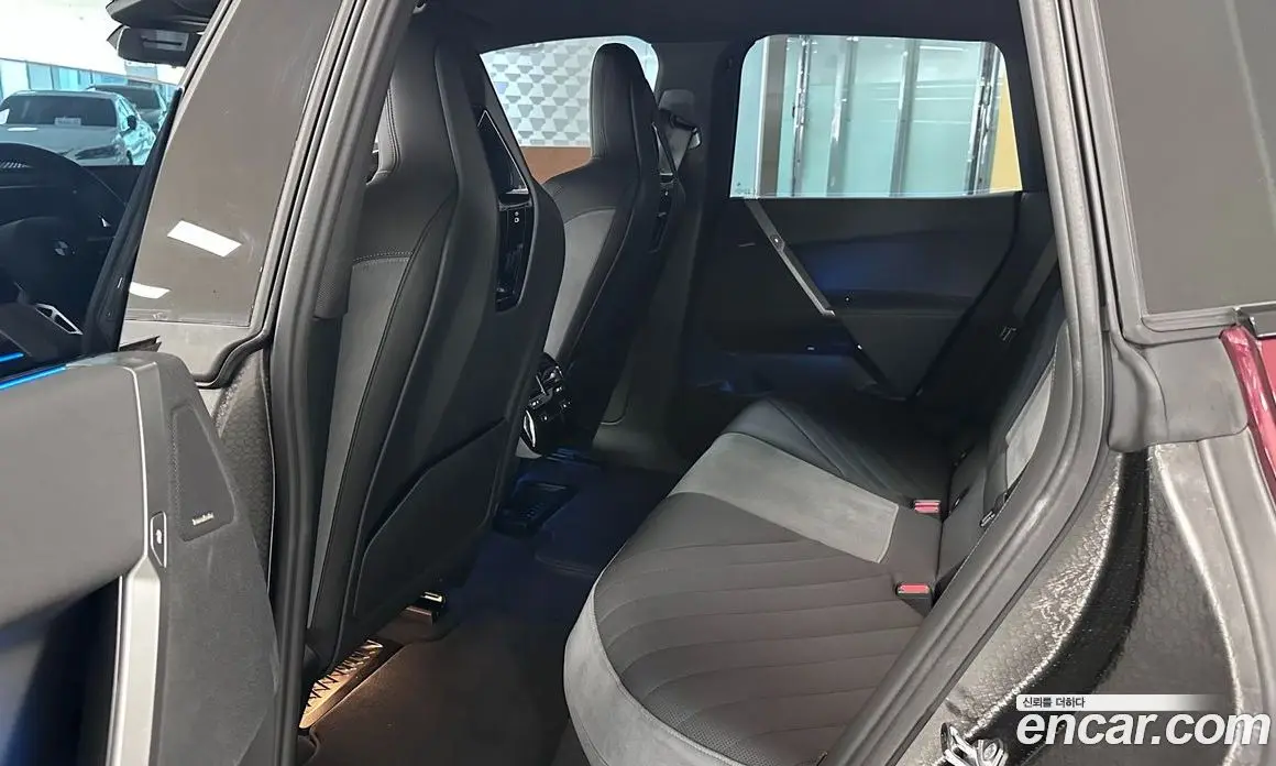 BMW iX 2026 0.3 автомат (гидро), фото 11 BMW iX 2026 0.3 автомат (гидро), фото 11