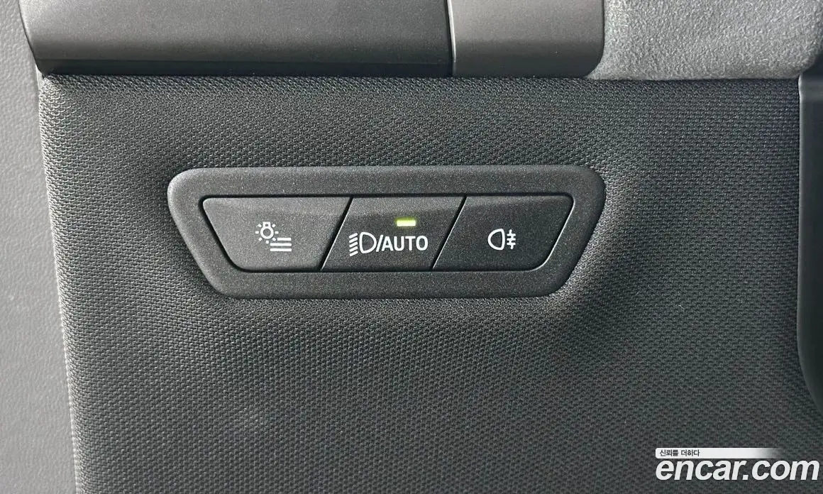 BMW iX 2026 0.3 автомат (гидро), фото 14 BMW iX 2026 0.3 автомат (гидро), фото 14