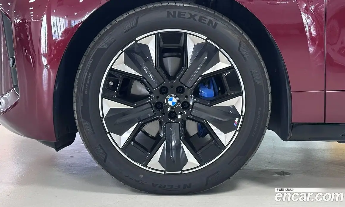 BMW iX 2026 0.3 автомат (гидро), фото 5 BMW iX 2026 0.3 автомат (гидро), фото 5
