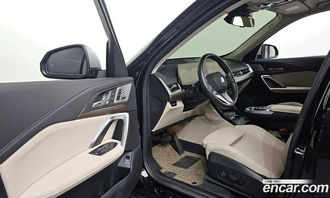 BMW X1 2023 2.0 автомат (гидро), фото 10 BMW X1 2023 2.0 автомат (гидро), фото 10