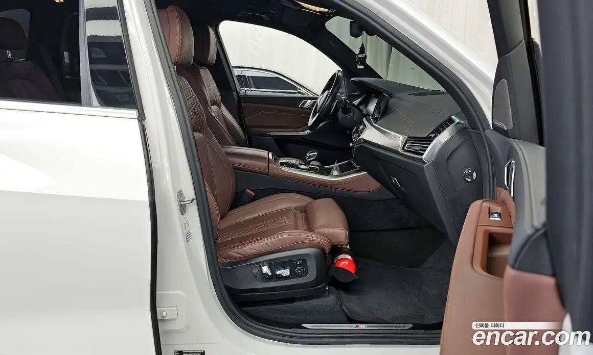 BMW X5 2023 3.0 автомат (гидро), фото 11