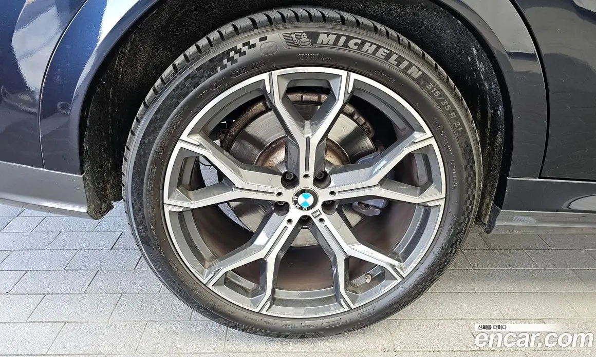 BMW X6 2021 3.0 автомат (гидро), фото 5