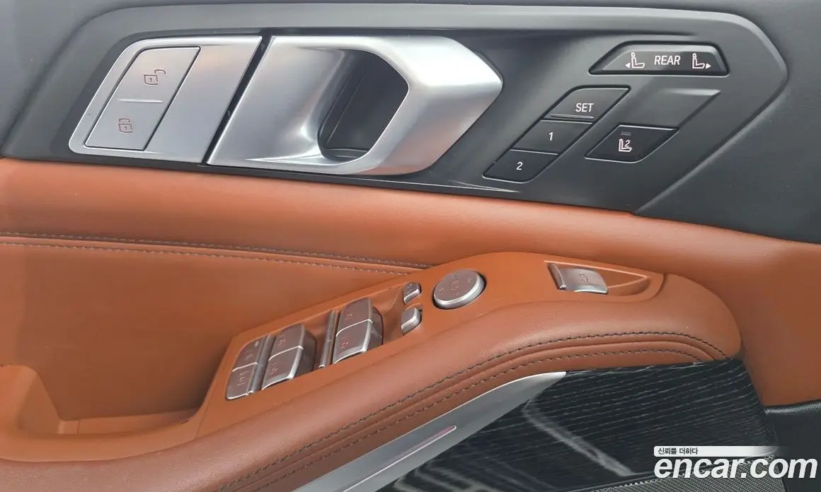 BMW X7 2021 3.0 автомат (гидро), фото 13