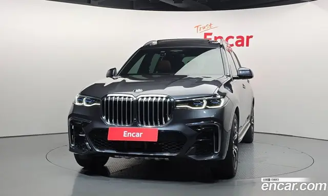 BMW X7 2021 3.0 автомат (гидро), миниатюра 3