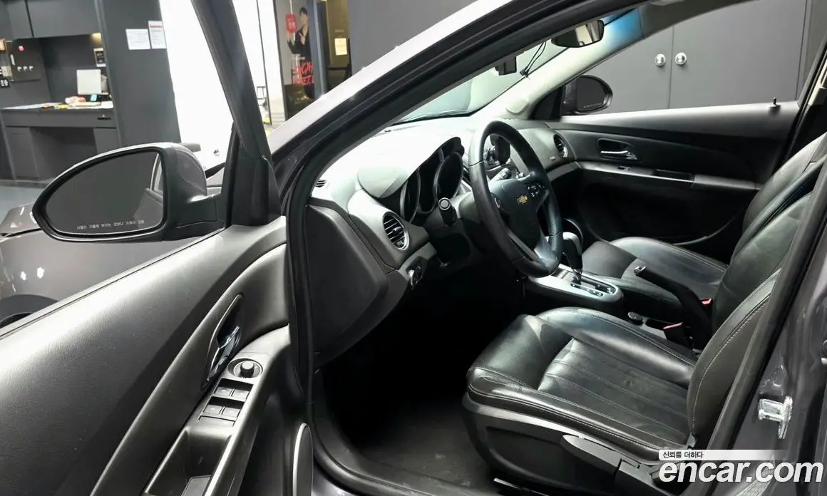 Chevrolet Cruze 2013 2.0 автомат (гидро), фото 10 Chevrolet Cruze 2013 2.0 автомат (гидро), фото 10
