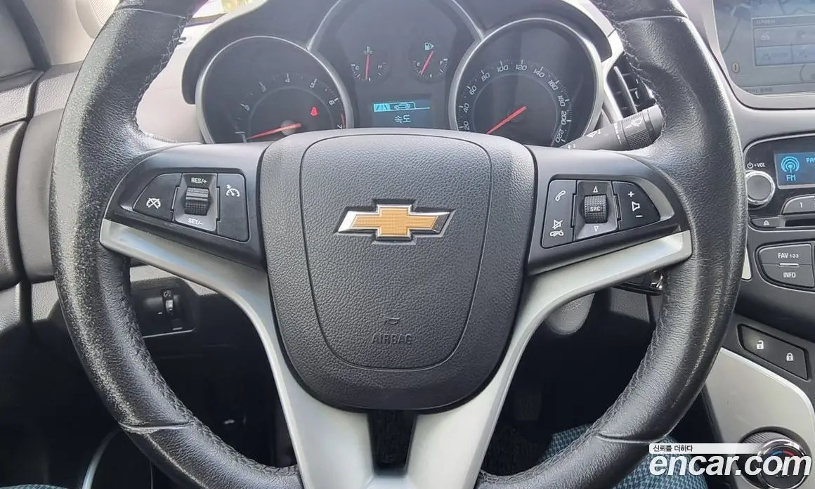 Chevrolet Cruze 2014 1.4 автомат (гидро), фото 14 Chevrolet Cruze 2014 1.4 автомат (гидро), фото 14