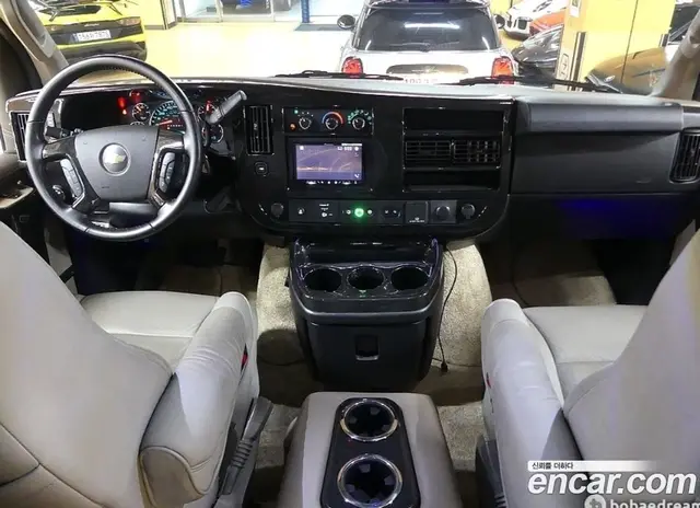 Chevrolet Express Van 2021 6.5 автомат (гидро), миниатюра 7