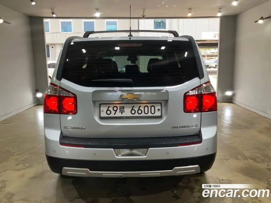Chevrolet Orlando 2011 2.0 автомат (гидро), фото 4